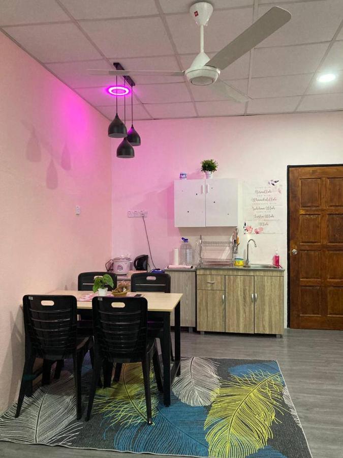 Pink Homestay D'Perlis Kangar Luaran gambar