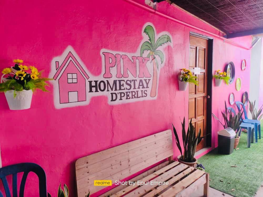 Pink Homestay D'Perlis Kangar Luaran gambar